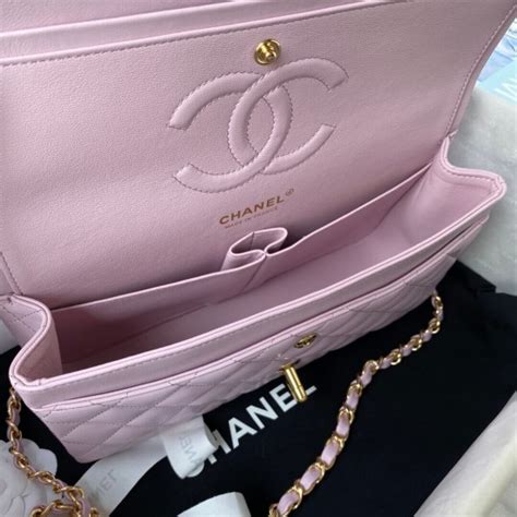a01112 chanel pink